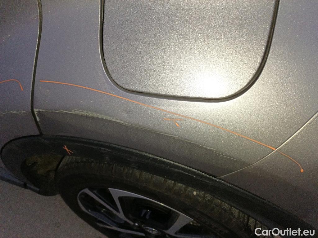  Toyota  C-HR TOYOTA  / 2016 / 5P / todoterreno 1.8 125H Advance (CX) #1