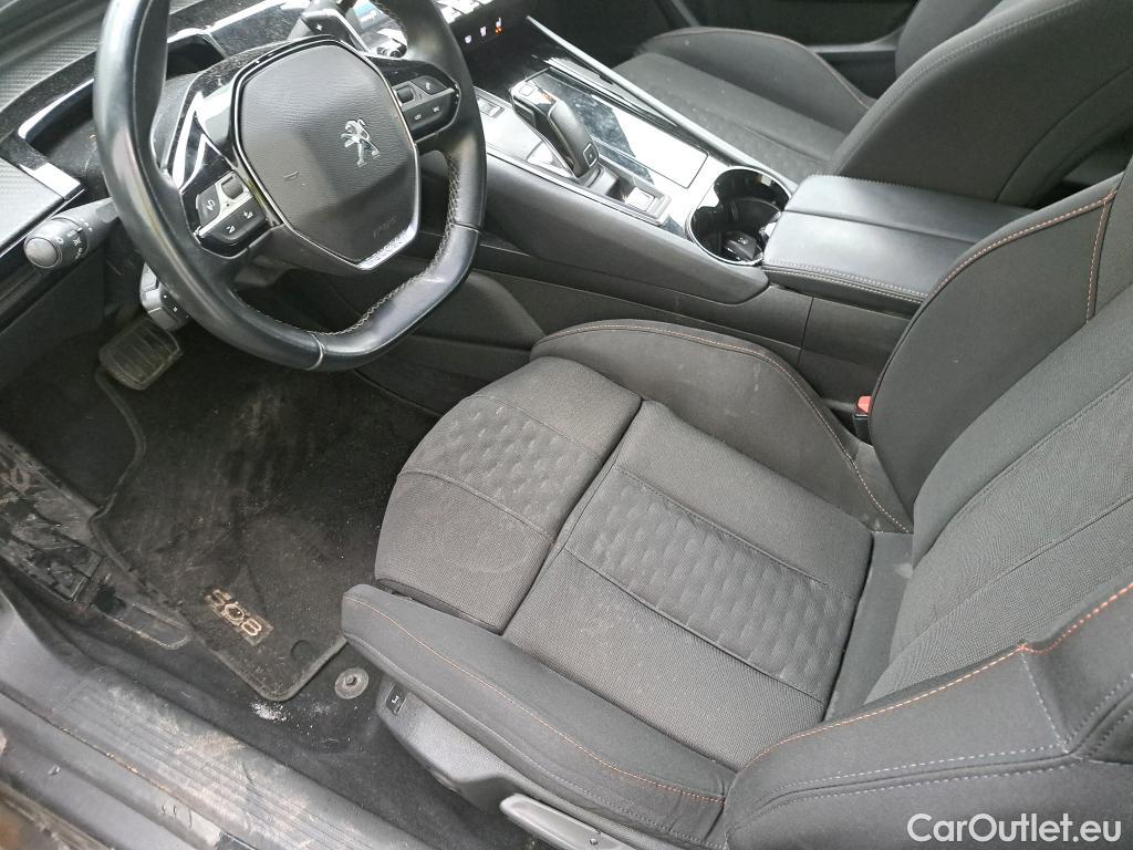  Peugeot  508 PEUGEOT  / 2018 / 5P / berlina con portón 5P Active Pack BlueHDi 130 S&S EAT8 (AC) #17