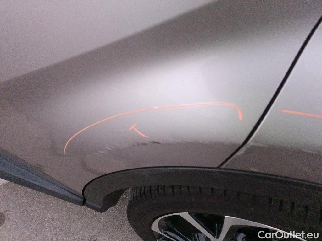  Toyota  C-HR TOYOTA  / 2016 / 5P / todoterreno 1.8 125H Advance (CX) #3