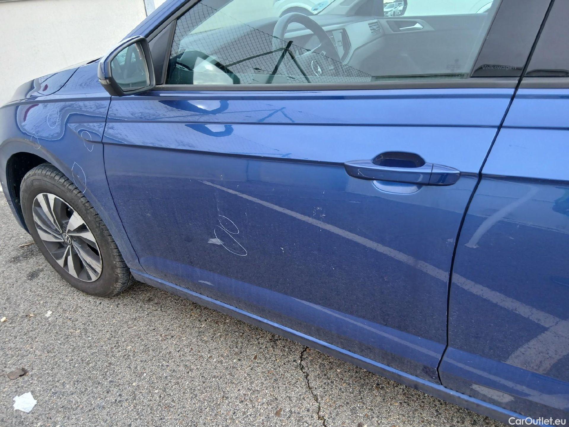  Volkswagen  Polo VOLKSWAGEN  / 2017 / 5P / berlina con portón Advance 1.0 TSI 70kW (95CV) #11