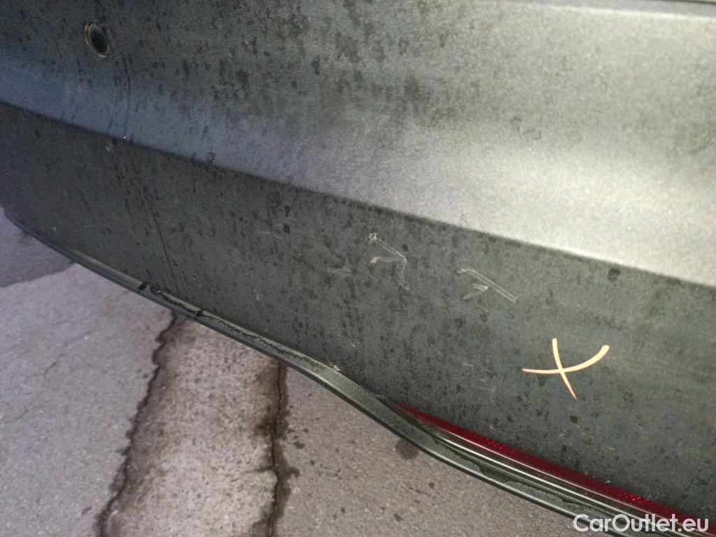  Toyota  C-HR TOYOTA  / 2016 / 5P / todoterreno 1.8 125H Advance (CX) #16