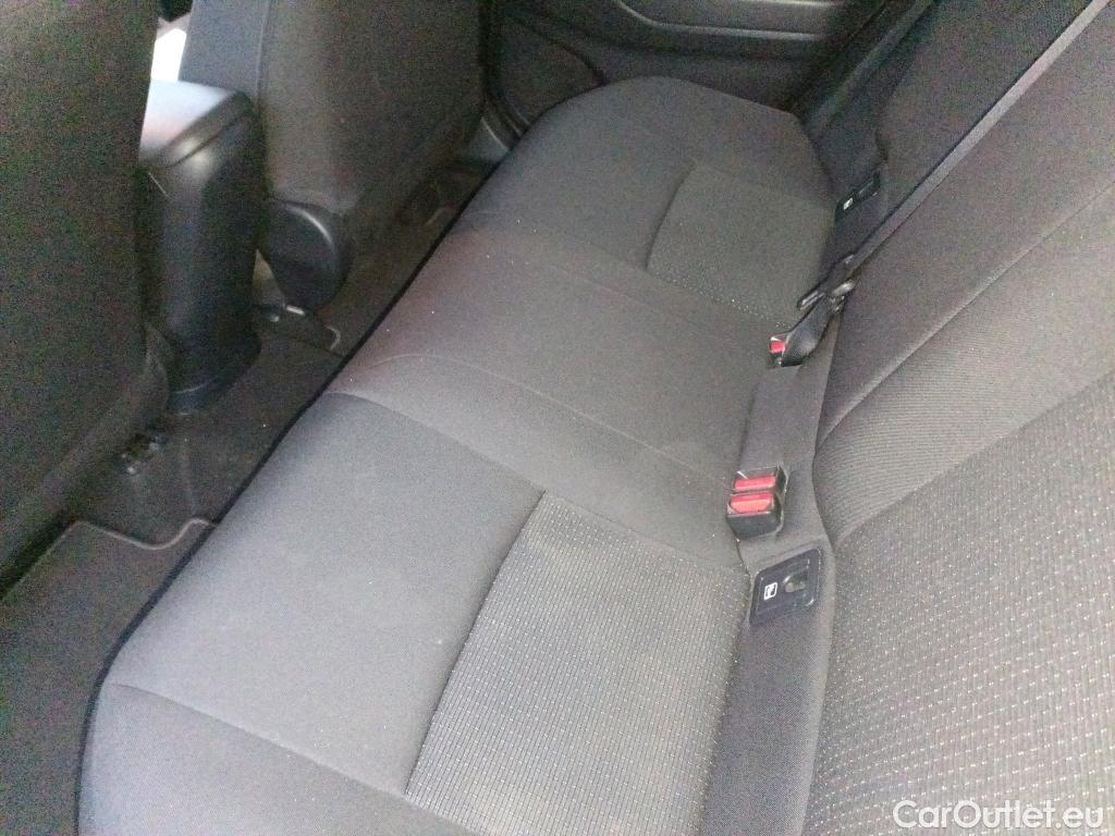  Toyota  C-HR TOYOTA  / 2016 / 5P / todoterreno 1.8 125H Advance (CX) #7