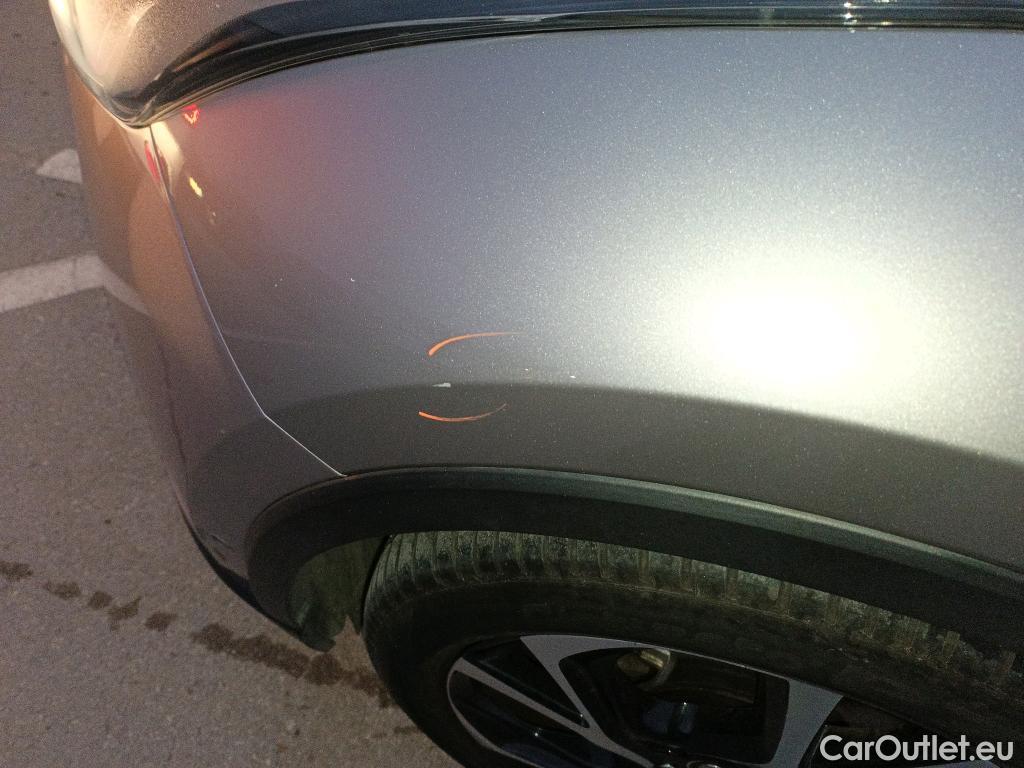  Toyota  C-HR TOYOTA  / 2016 / 5P / todoterreno 1.8 125H Advance (CX) #13