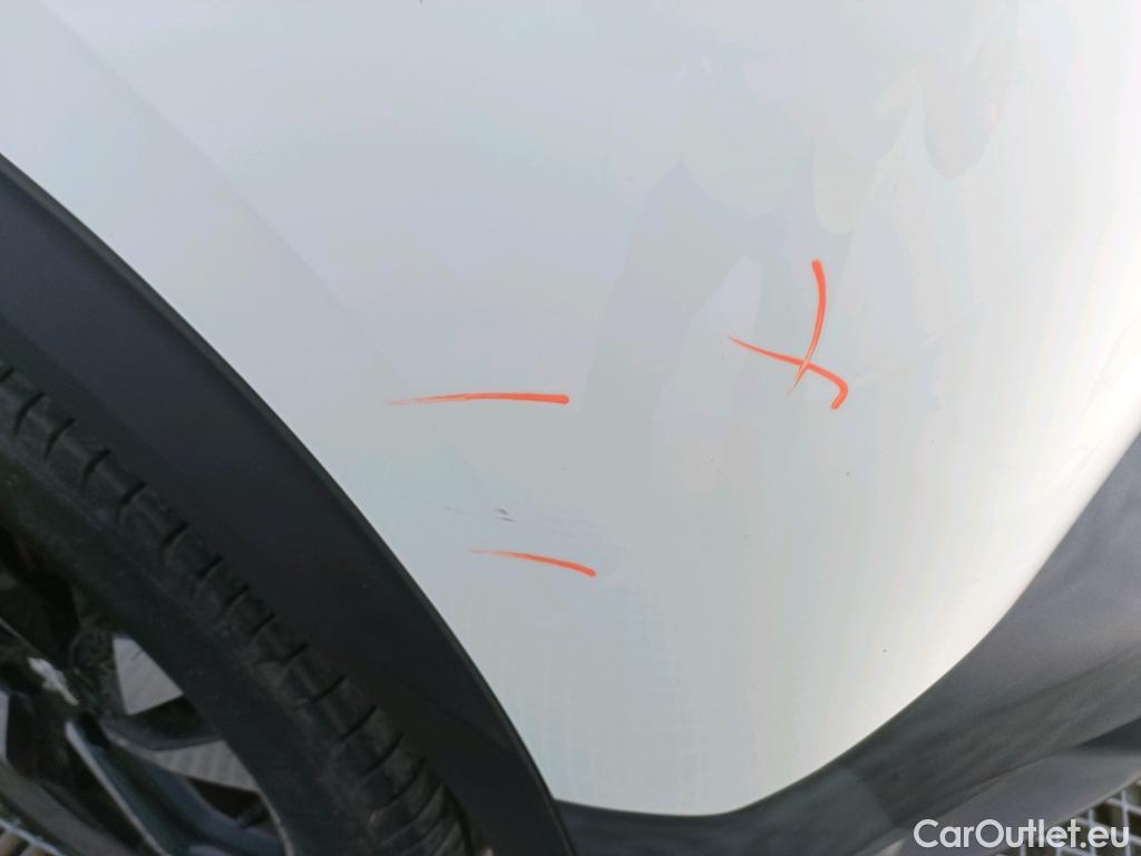  Peugeot  2008 PEUGEOT  / 2019 / 5P / todoterreno Allure Pack BlueHDI 81kW (110CV) #8