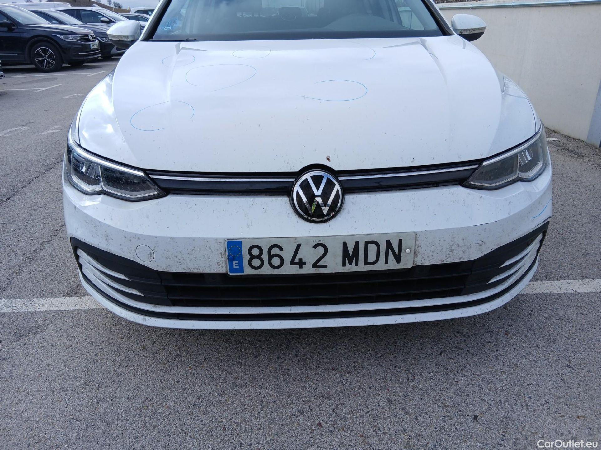  Volkswagen  Golf  VOLKSWAGEN / 2020 / 5P / berlina con portón Life 1.0 eTSI 81kW (110CV) DSG #5