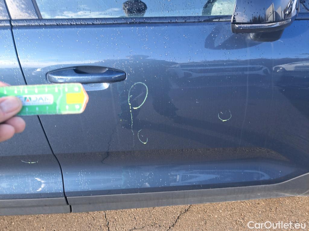  Volvo  XC 40 VOLVO XC40 / 2017 / 5P / todoterreno 1.5 T4 Twin Recharge R-Design Auto #35