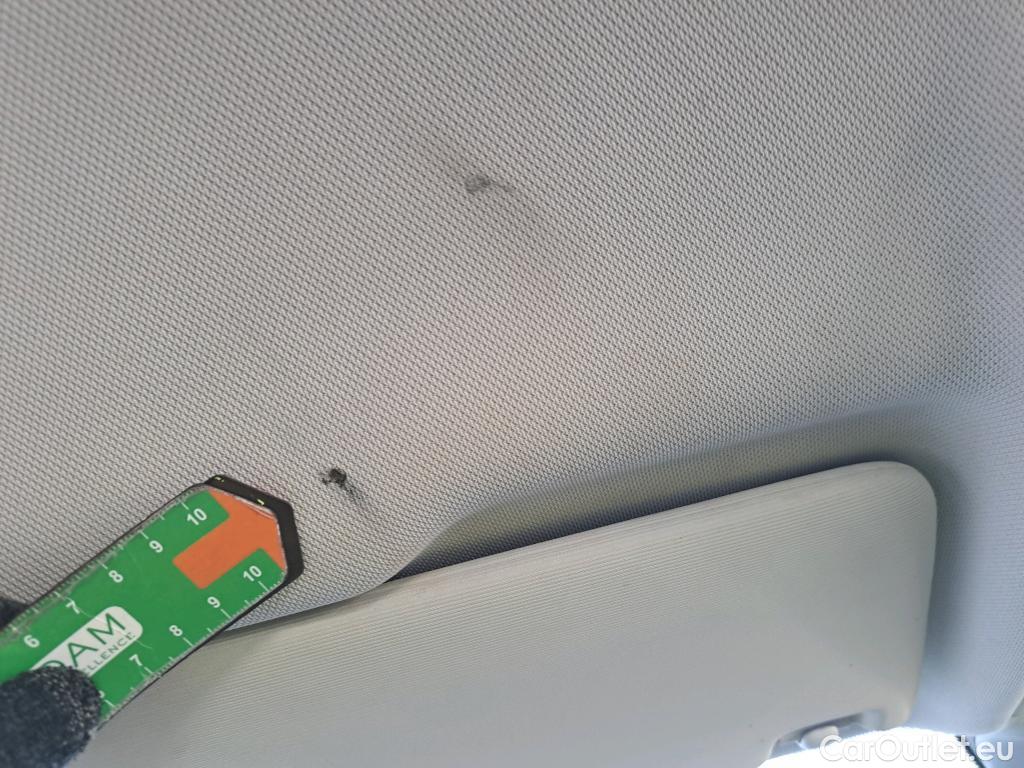  Volkswagen  T-CROSS VOLKSWAGEN  / 2018 / 5P / todoterreno Advance 1.0 TSI 81kW (110CV) DSG (AC) #7