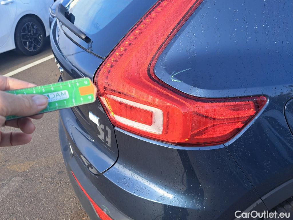  Volvo  XC 40 VOLVO XC40 / 2017 / 5P / todoterreno 1.5 T4 Twin Recharge R-Design Auto #1