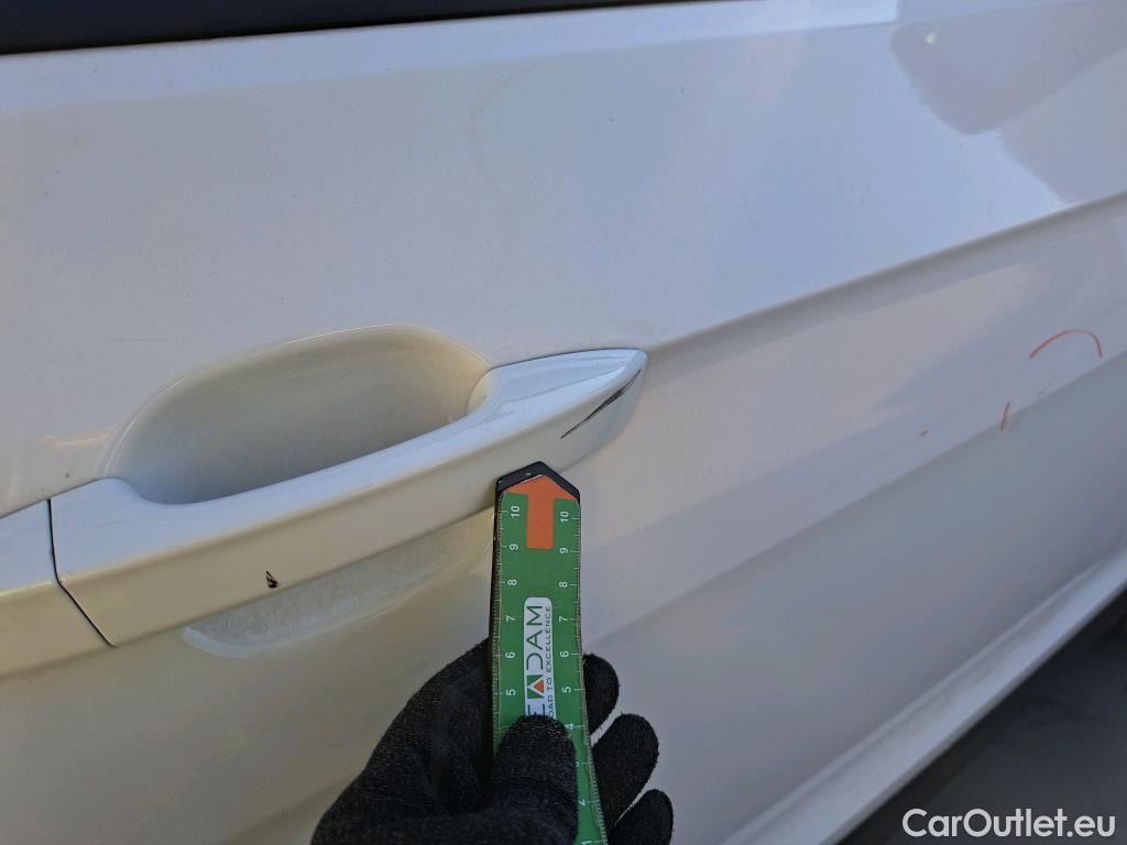  Volkswagen  T-CROSS VOLKSWAGEN  / 2018 / 5P / todoterreno Advance 1.0 TSI 81kW (110CV) DSG (AC) #42