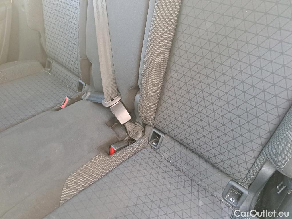  Volkswagen  T-CROSS VOLKSWAGEN  / 2018 / 5P / todoterreno Advance 1.0 TSI 81kW (110CV) DSG (AC) #44