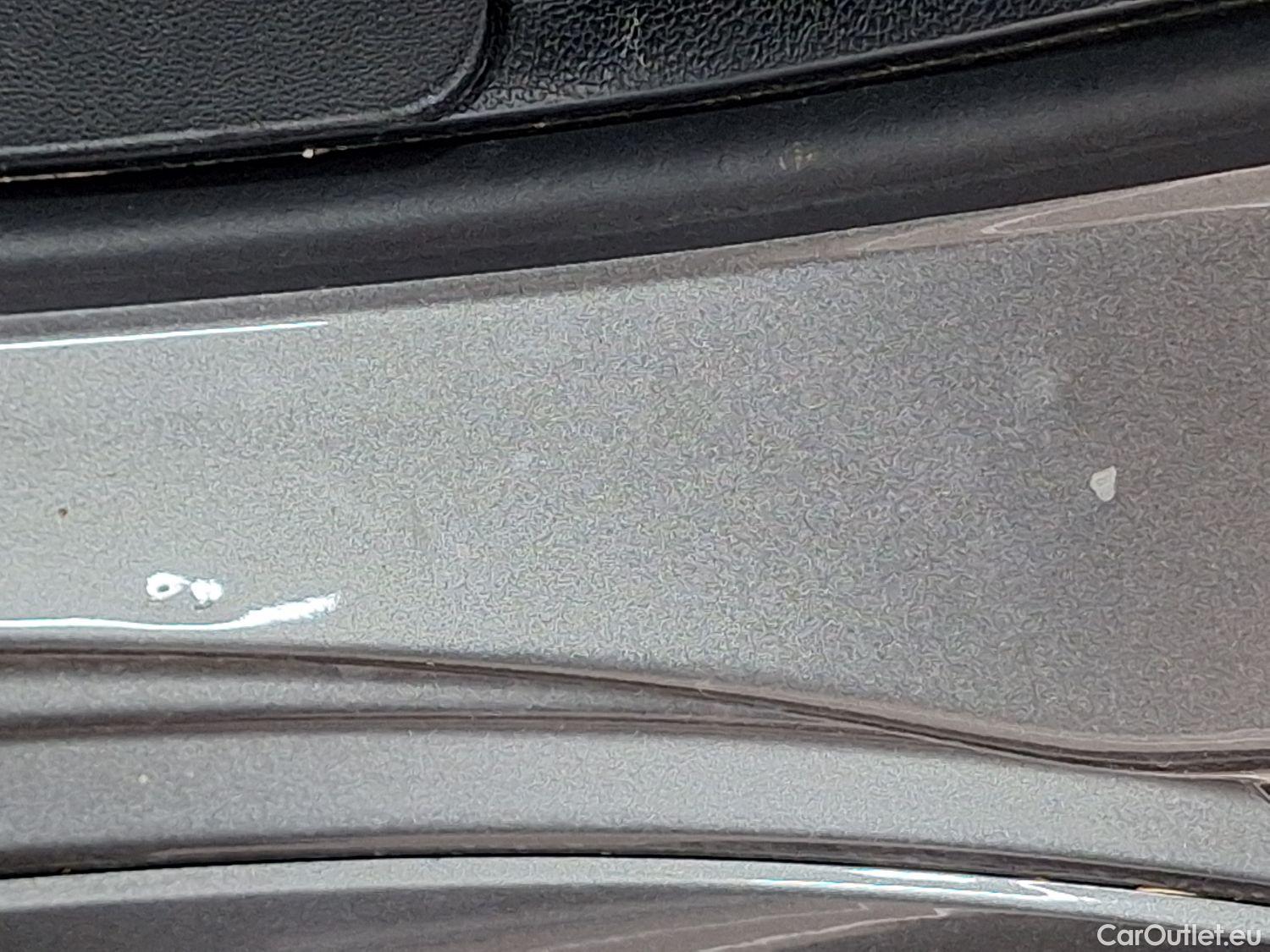  Abarth  500 Fiat,  '15, Abarth  1.4 T-Jet 595 107kW 3d #48