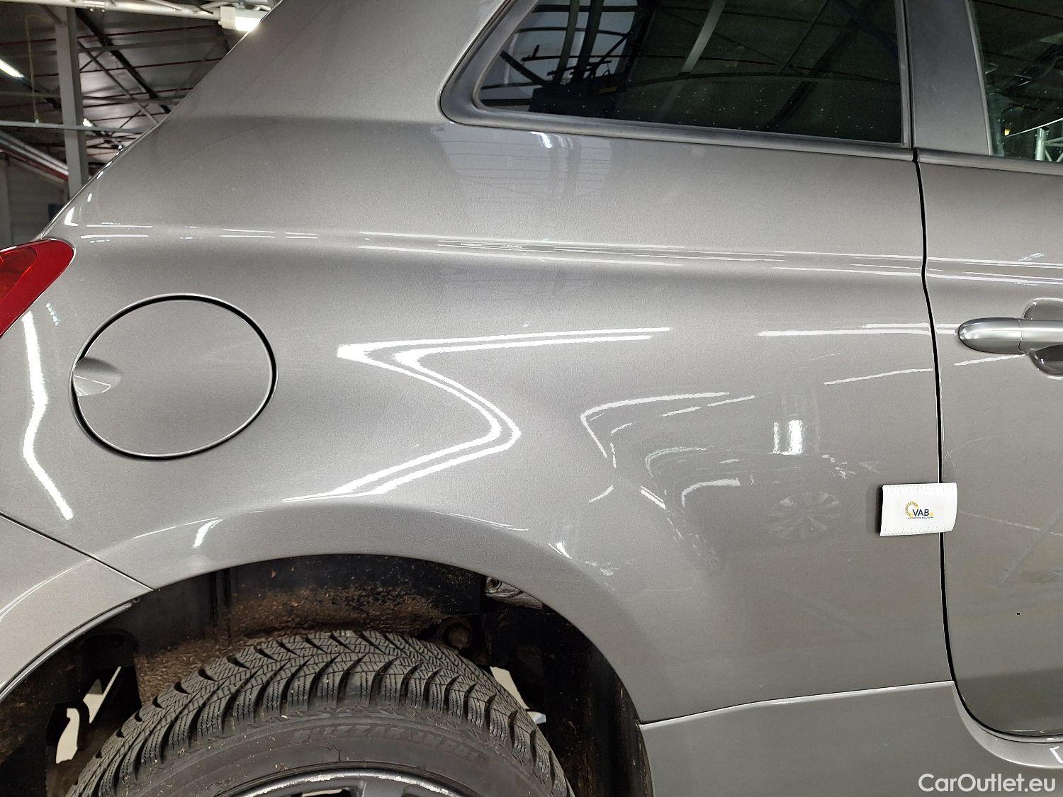  Abarth  500 Fiat,  '15, Abarth  1.4 T-Jet 595 107kW 3d #24