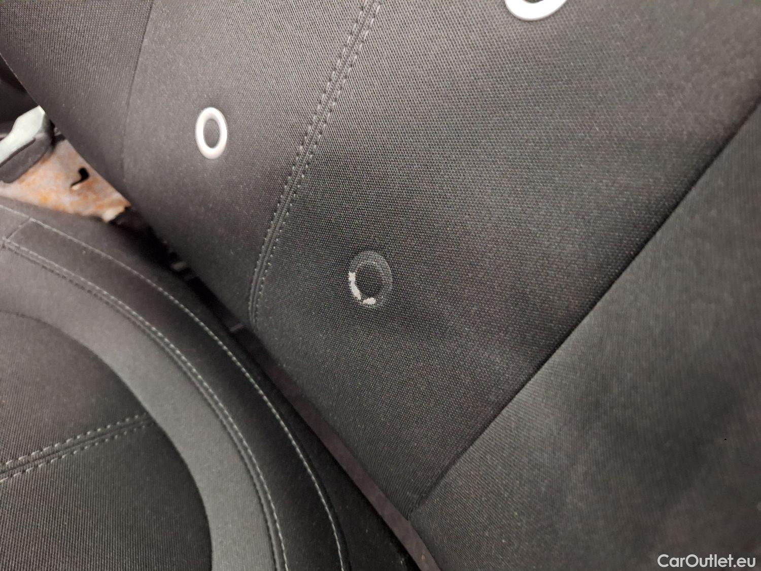  Abarth  500 Fiat,  '15, Abarth  1.4 T-Jet 595 107kW 3d #43