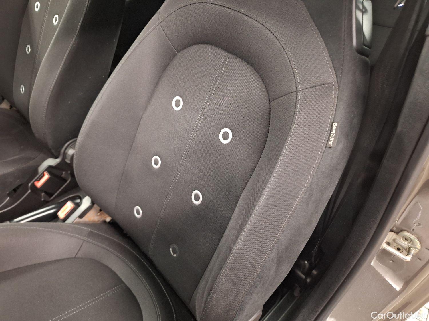  Abarth  500 Fiat,  '15, Abarth  1.4 T-Jet 595 107kW 3d #42