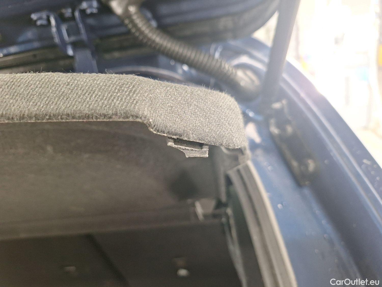  Bmw  Serie 1 BMW, 1-serie '19, BMW 1 Reeks Hatch 116d (85 kW) 5d #9