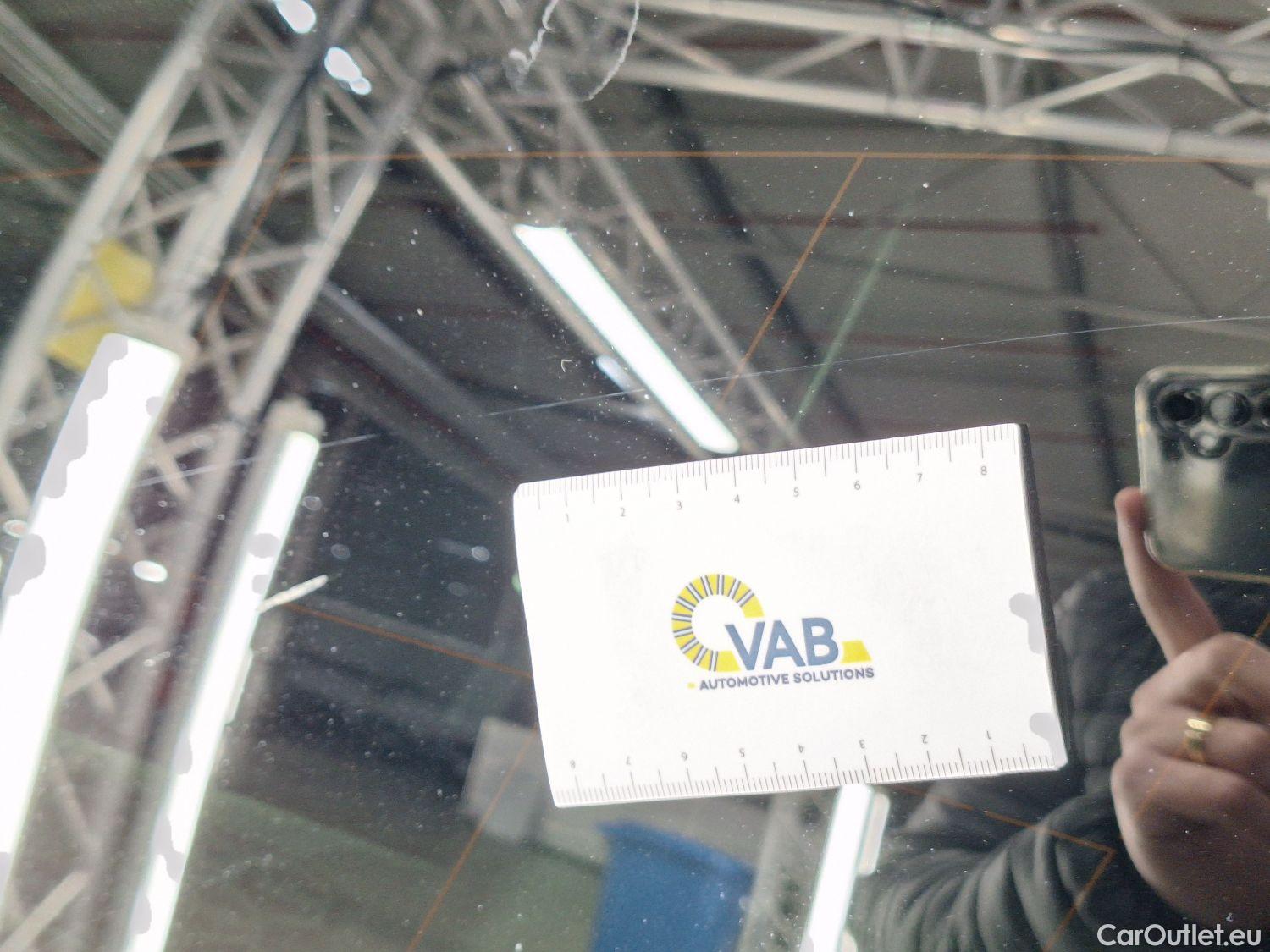  Bmw  Serie 3 BMW, 3-serie Touring '18, BMW 3 Reeks Touring 316dA (90 kW) 5d #34