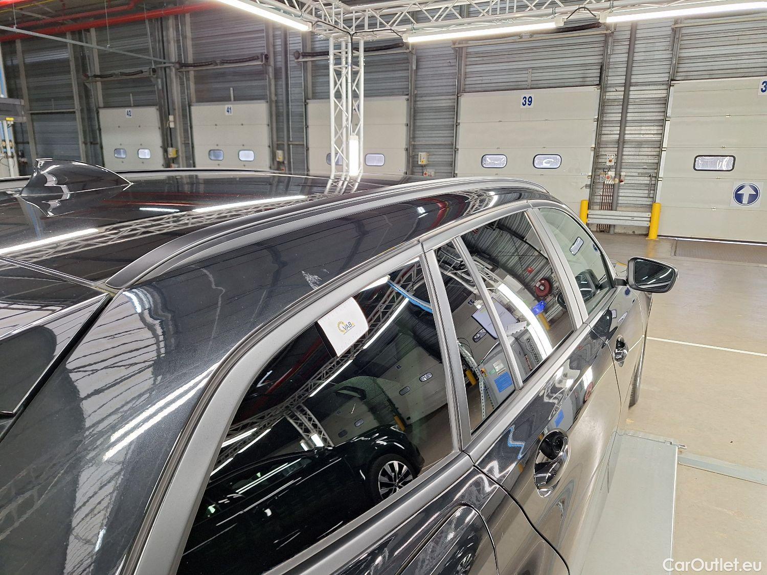  Bmw  Serie 3 BMW, 3-serie Touring '18, BMW 3 Reeks Touring 316dA (90 kW) 5d #37