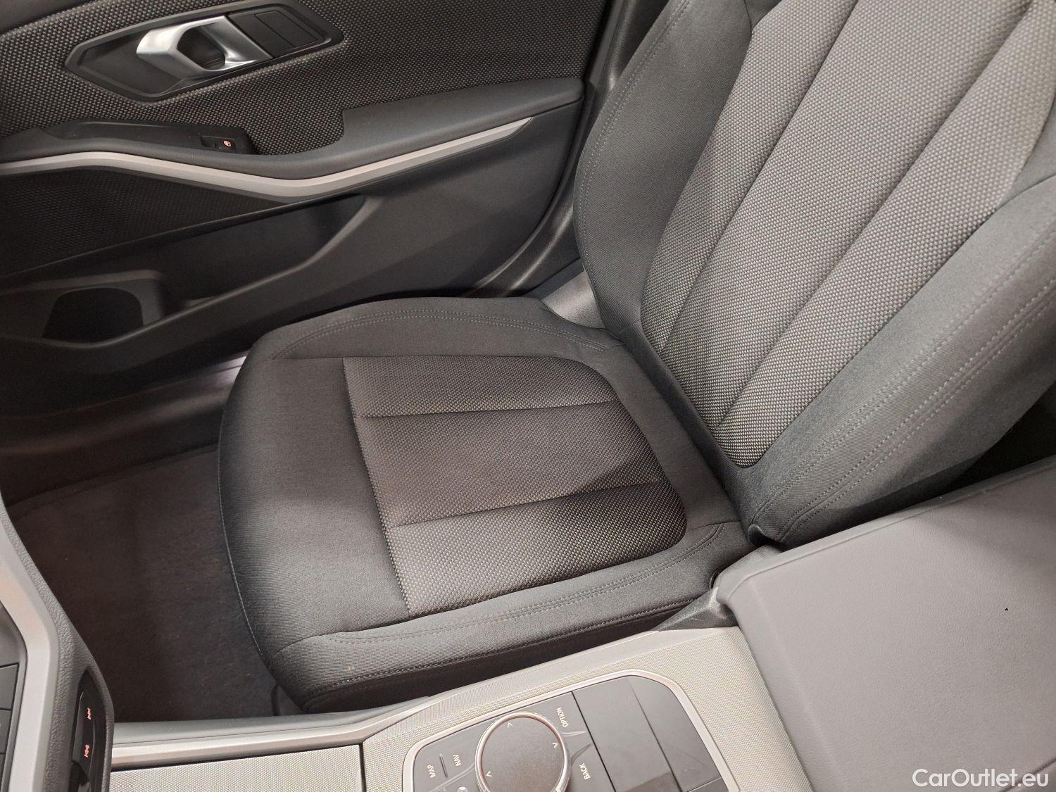  Bmw  Serie 3 BMW, 3-serie Touring '18, BMW 3 Reeks Touring 316dA (90 kW) 5d #48