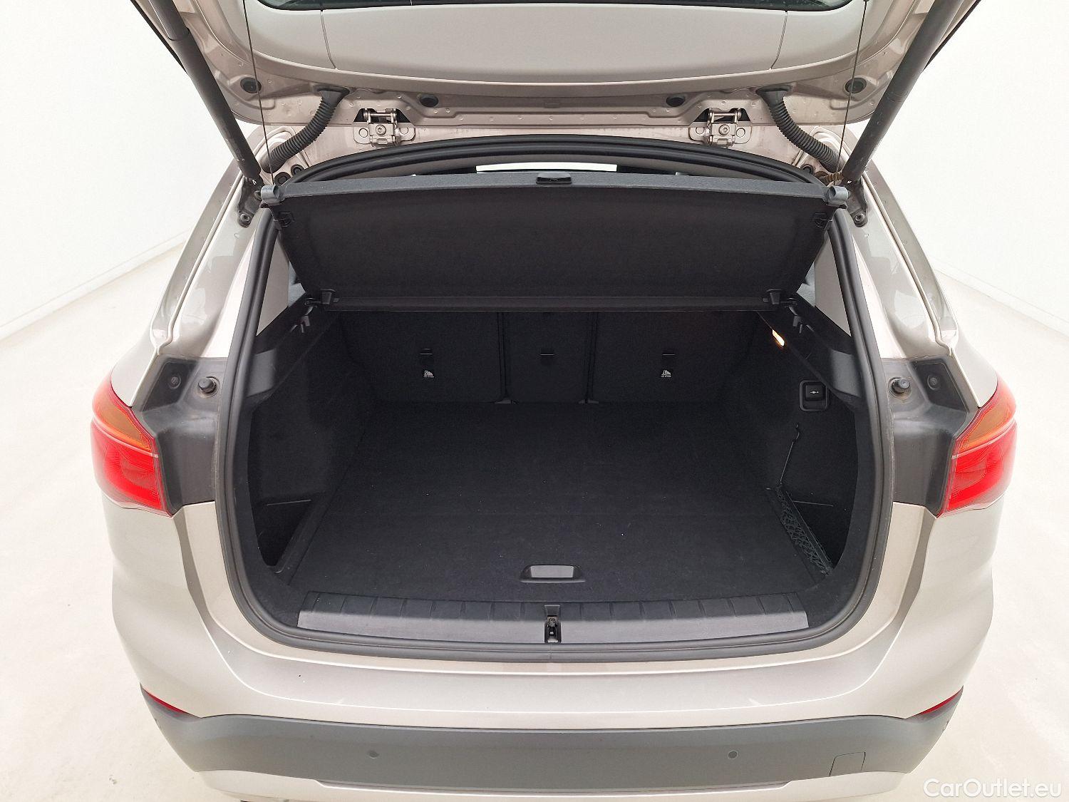  Bmw  X1 BMW,  FL'19, BMW  sDrive16d (85 kW) 5d #1