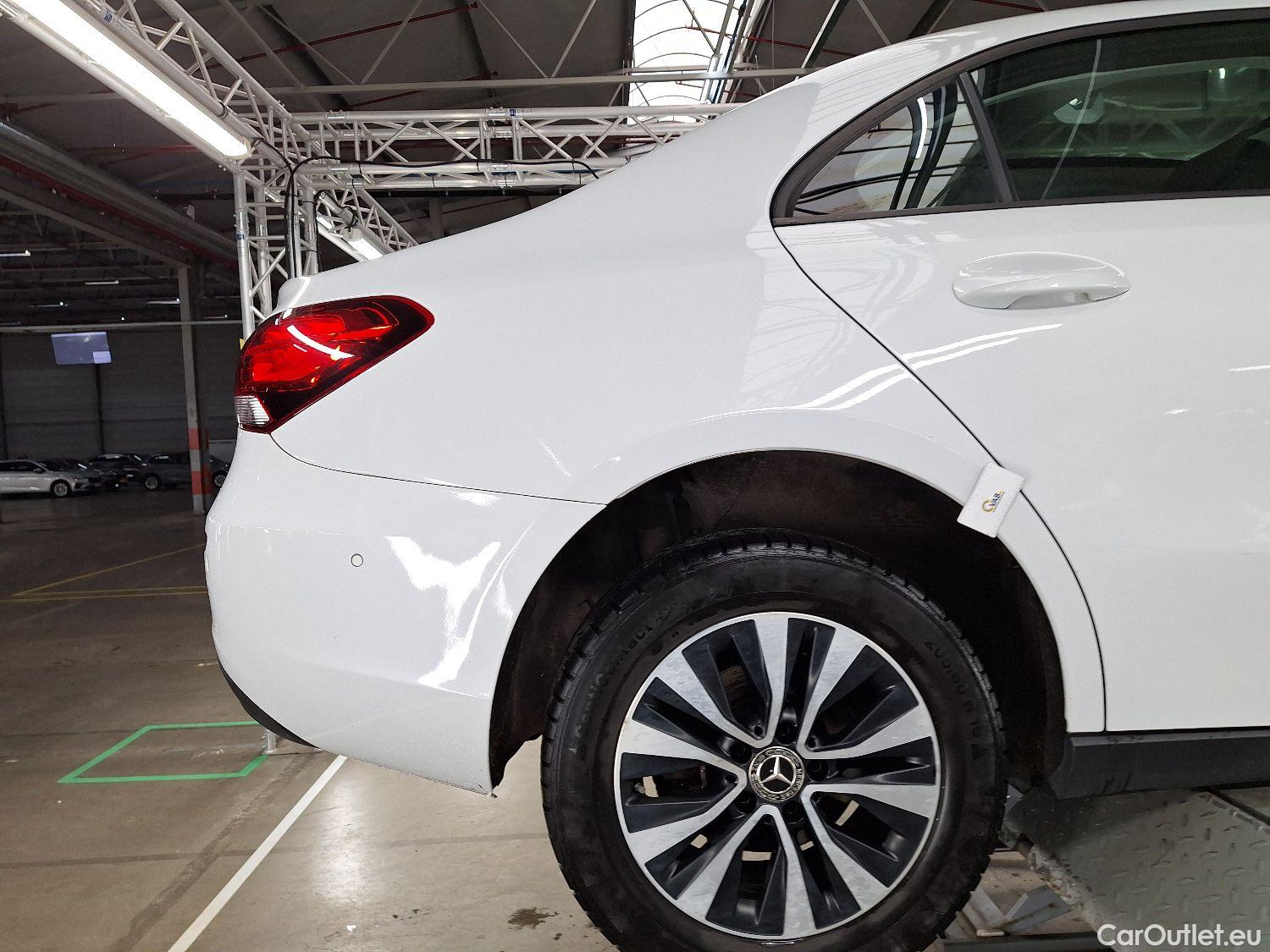  Mercedes  A-Klasse Mercedes, A-Class Berline '18, Mercedes-Benz  Limousine A 180d Business S #21