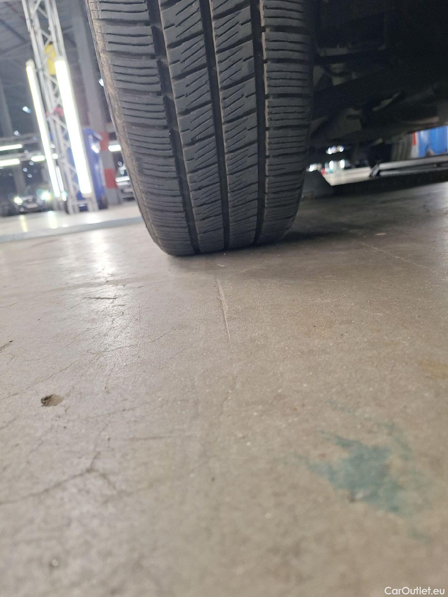  Ford  Transit Ford, _Trans.Custom FL'18, Ford  Custom 340L 2.0TD130Pk/96Kw M6 FWD Tr #48