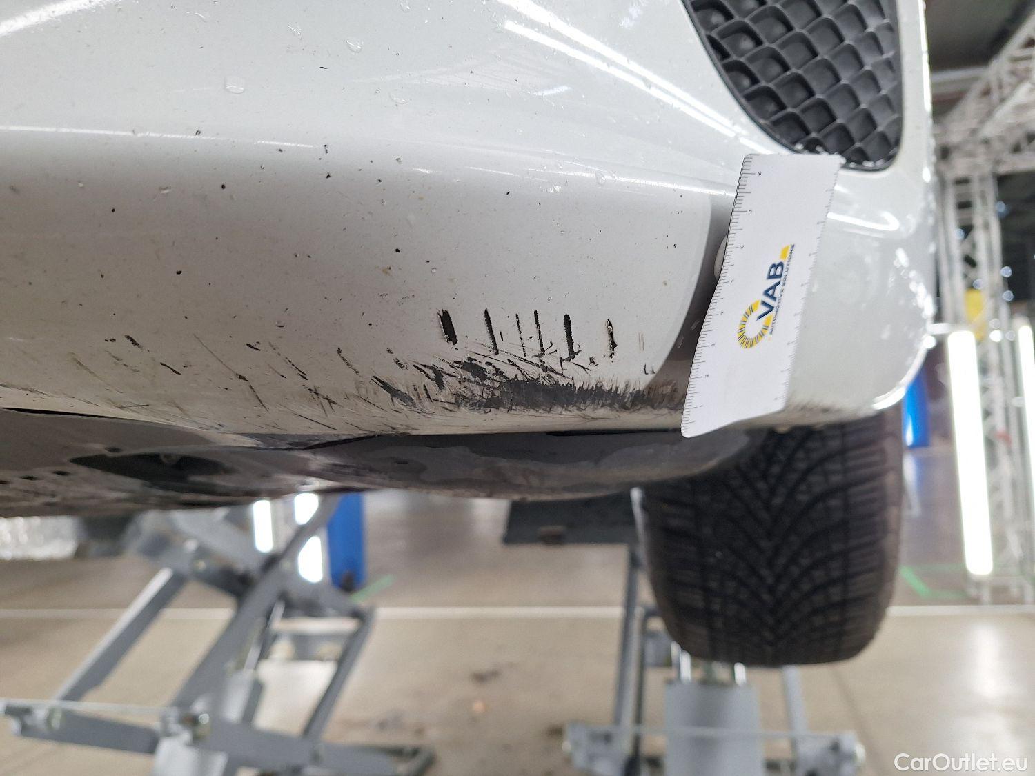  Mercedes  A-Klasse Mercedes, A-Class Berline '18, Mercedes-Benz  Limousine A 180d Business S #4