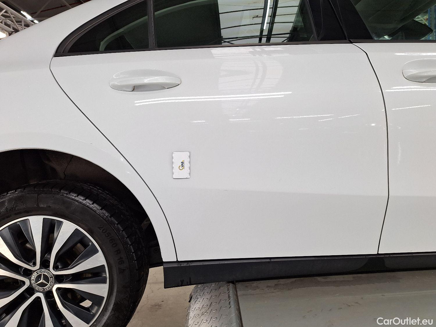  Mercedes  A-Klasse Mercedes, A-Class Berline '18, Mercedes-Benz  Limousine A 180d Business S #19