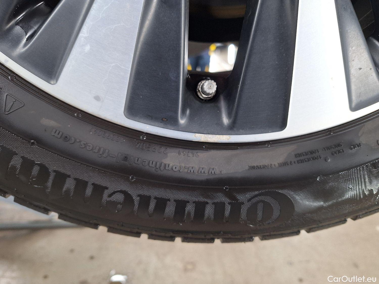  Mercedes  A-Klasse Mercedes, A-Class Berline '18, Mercedes-Benz  Limousine A 180d Business S #16