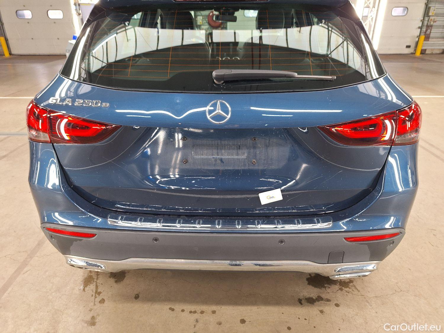  Mercedes  GLA Mercedes,  '20 PHEV, Mercedes-Benz   250 e 5d #52