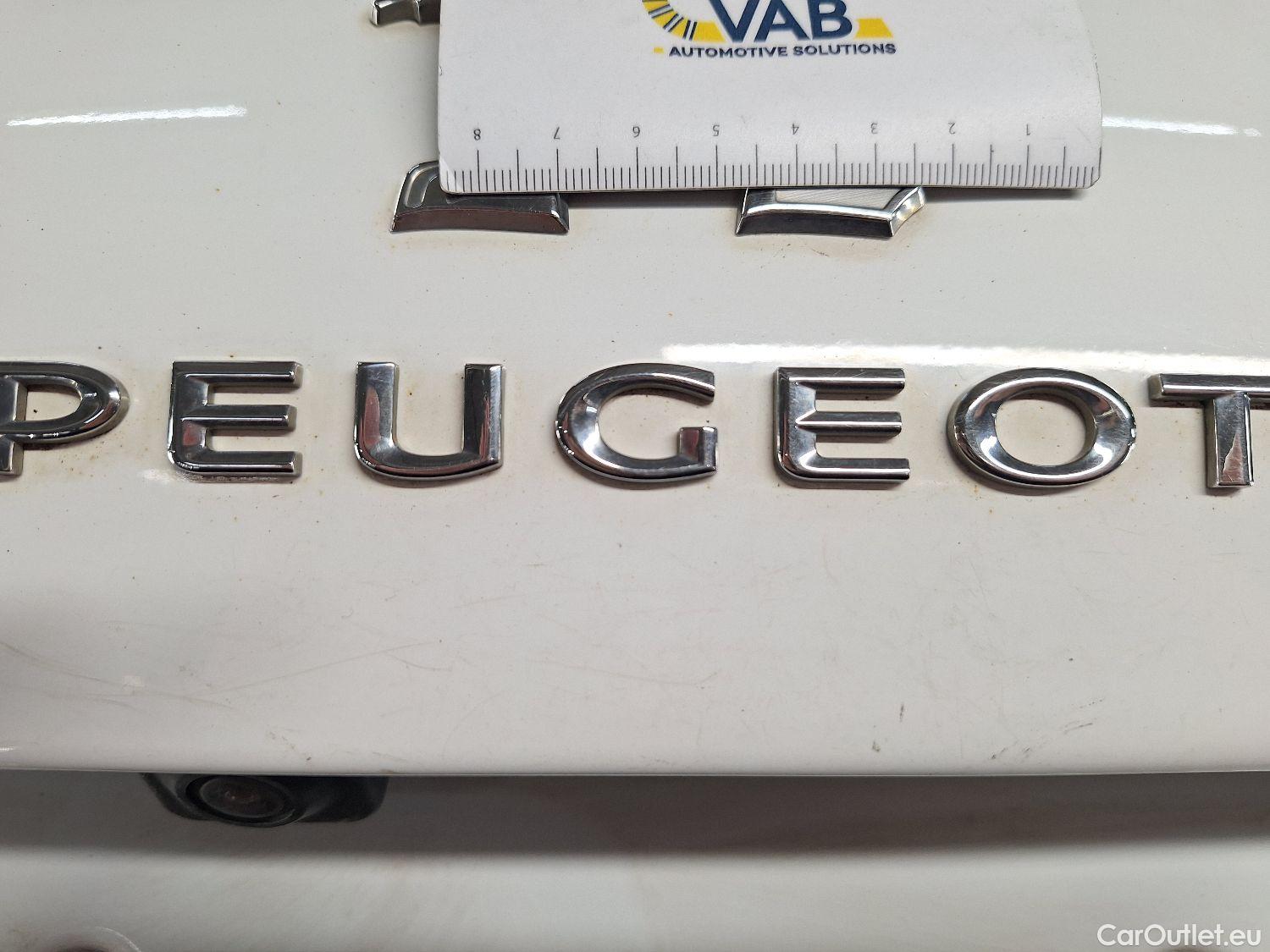  Peugeot  308 Peugeot,  SW FL'17, Peugeot  SW 1.5 BlueHDi 130 S&S Allure 5d #47