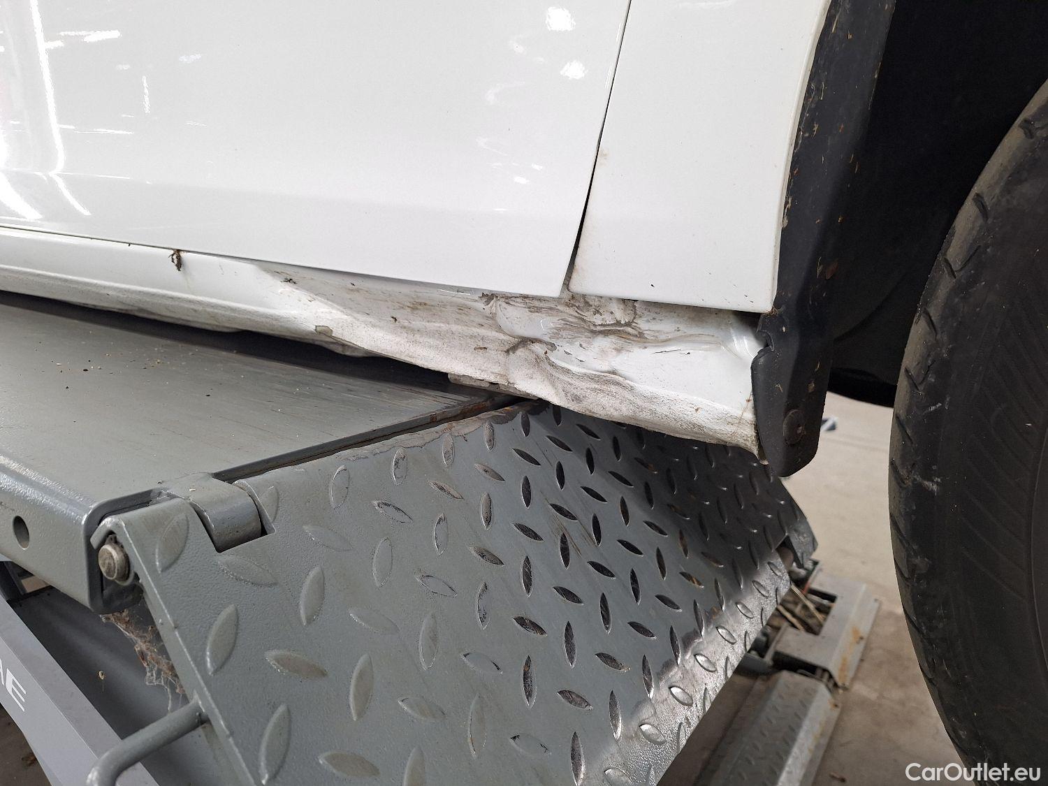  Peugeot  308 Peugeot,  SW FL'17, Peugeot  SW 1.5 BlueHDi 130 S&S Allure 5d #15