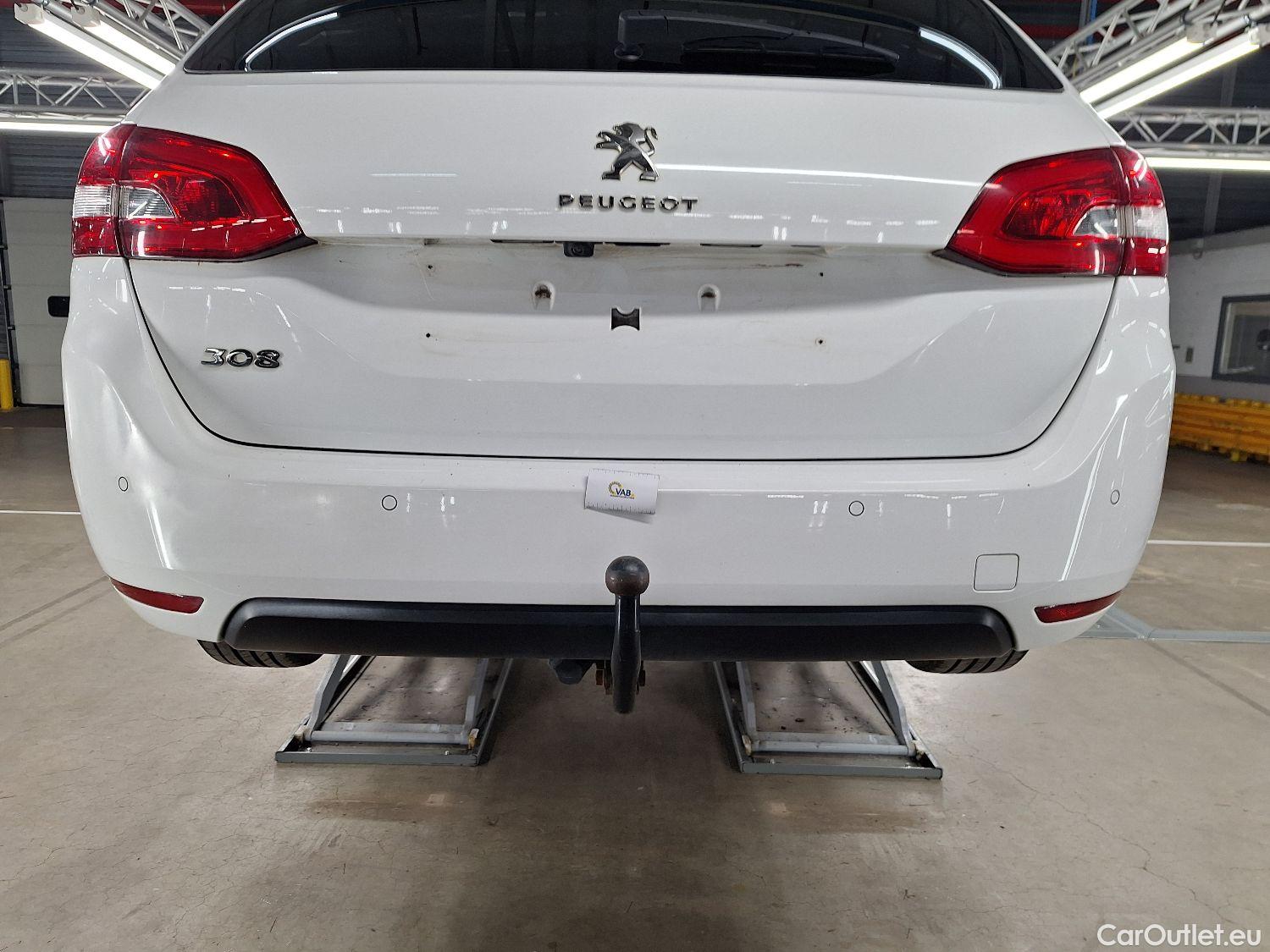  Peugeot  308 Peugeot,  SW FL'17, Peugeot  SW 1.5 BlueHDi 130 S&S Allure 5d #29