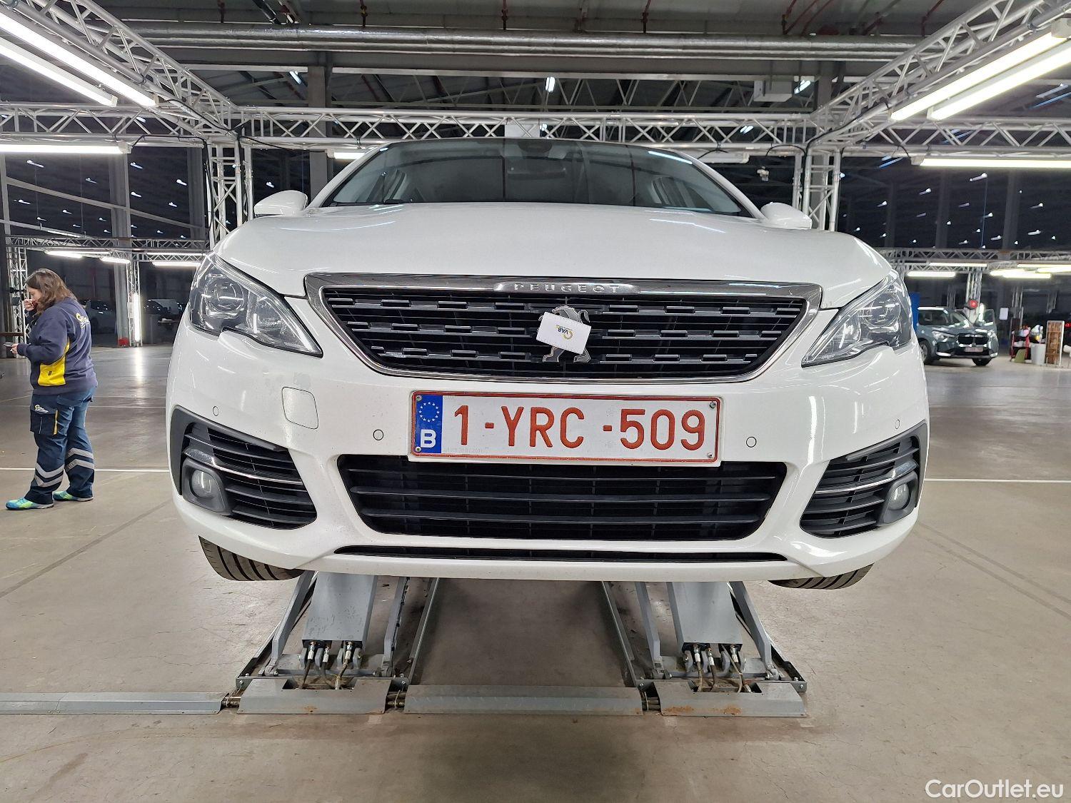  Peugeot  308 Peugeot,  SW FL'17, Peugeot  SW 1.5 BlueHDi 130 S&S Allure 5d #41