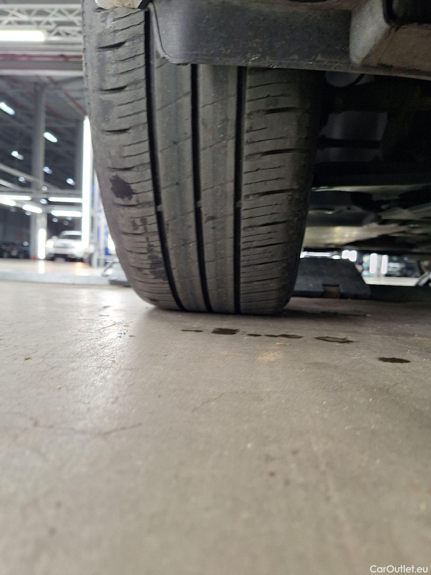  Skoda  KAMIQ Skoda,  '19, Skoda  1.6 TDI 85kW Ambition 5d #14