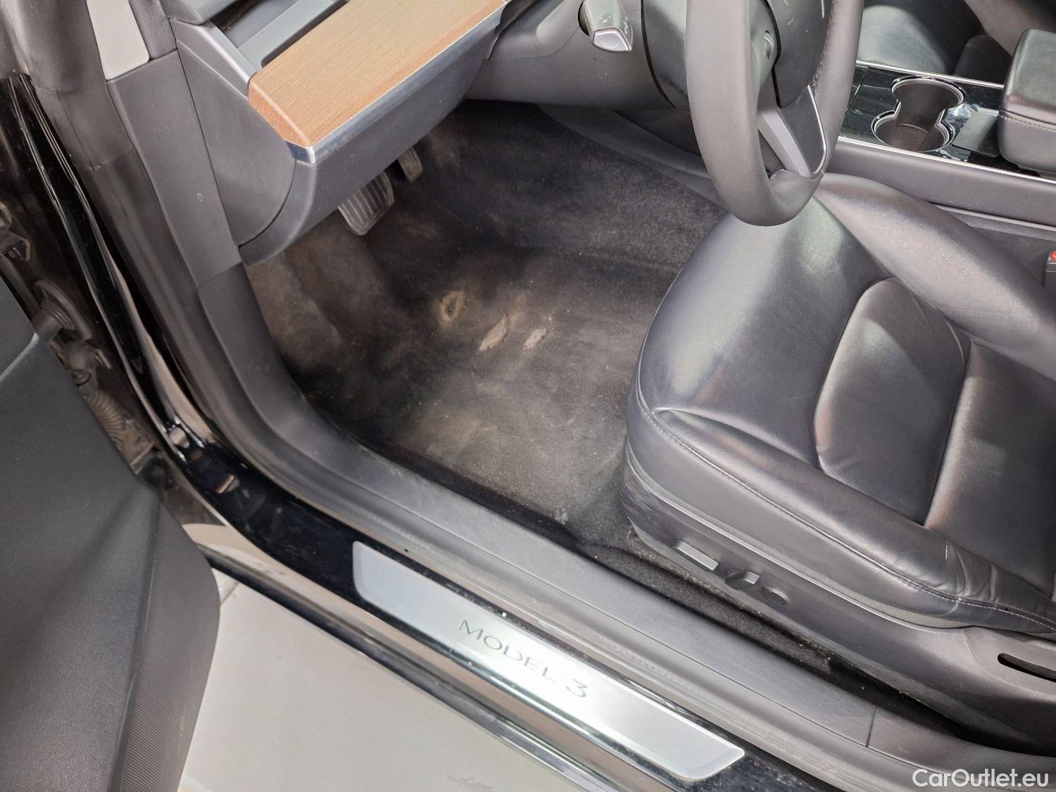  Tesla  Model 3 Tesla,  '18 BEV, Tesla  Standard RWD Plus 4d #55