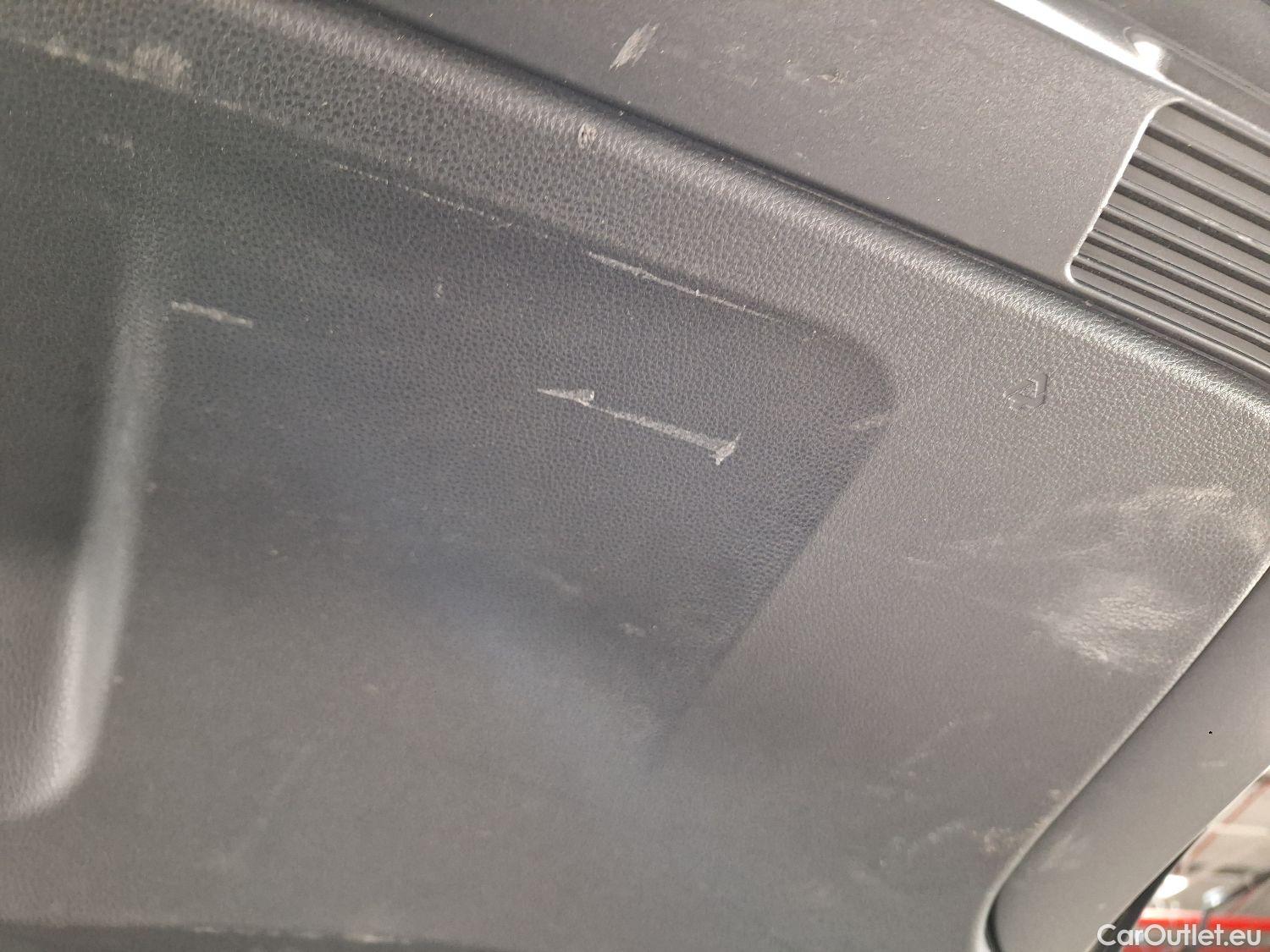  Toyota  Corolla Toyota,  TS '19, Toyota  Touring Sports 1.8 Hybrid Dynamic e #16