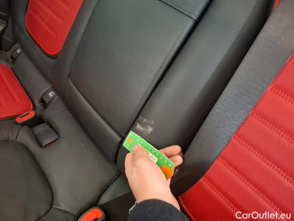  Mercedes  GLC MERCEDES-BENZ  / 2022 / 5P / SUV  400 e AMG Line 4MATIC #64