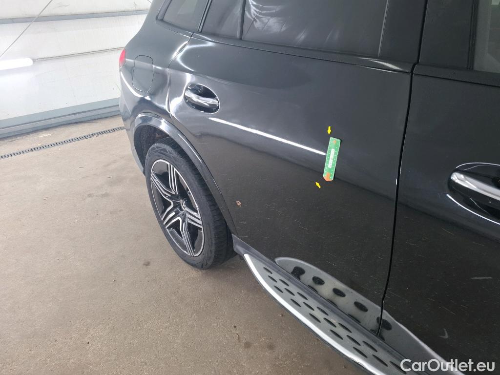  Mercedes  GLC MERCEDES-BENZ  / 2022 / 5P / SUV  400 e AMG Line 4MATIC #29