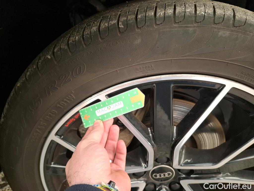  Audi  Q5 AUDI  Sportback  2020  5P  SUV 55 TFSI e 367 QTT S TRONIC 7 S LINE #9