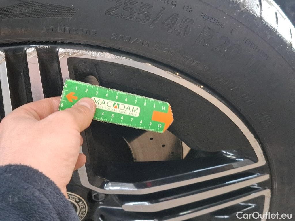  Mercedes  GLC MERCEDES-BENZ  / 2022 / 5P / SUV  400 e AMG Line 4MATIC #5