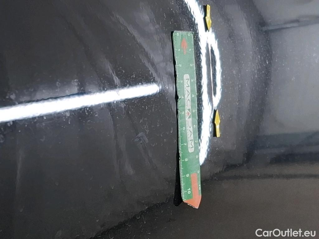  Mercedes  GLC MERCEDES-BENZ  / 2022 / 5P / SUV  400 e AMG Line 4MATIC #24