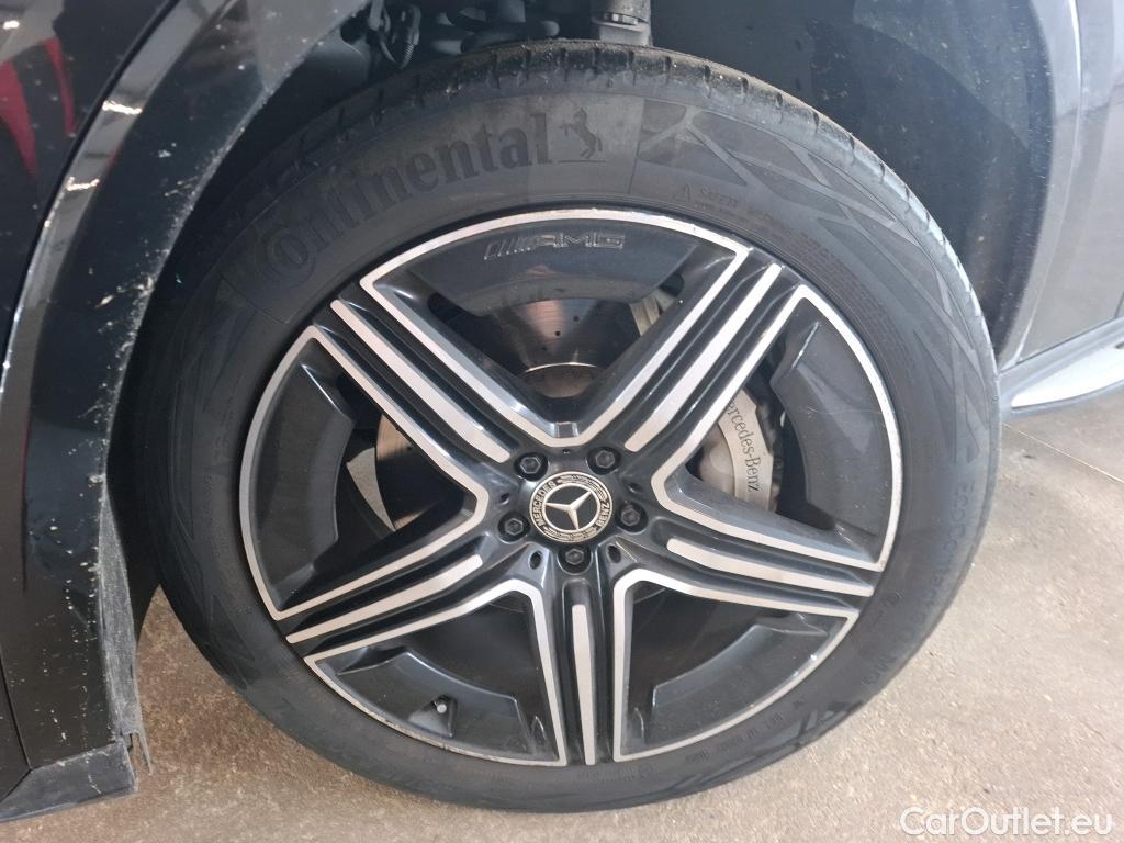  Mercedes  GLC MERCEDES-BENZ  / 2022 / 5P / SUV  400 e AMG Line 4MATIC #39