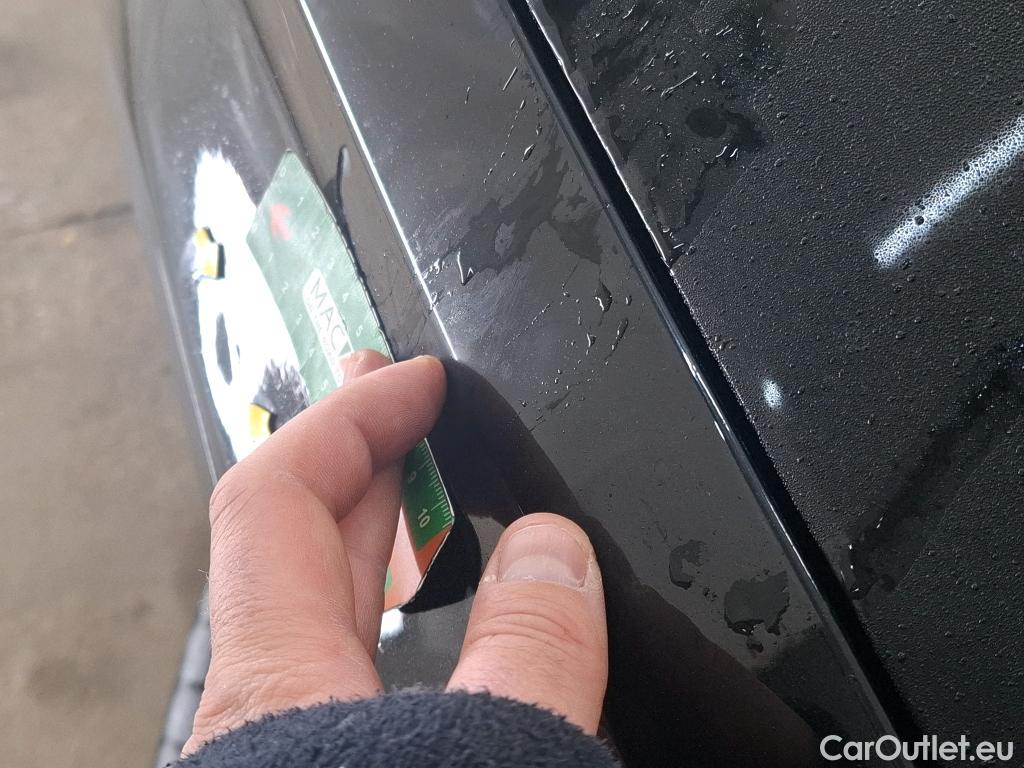  Mercedes  GLC MERCEDES-BENZ  / 2022 / 5P / SUV  400 e AMG Line 4MATIC #54