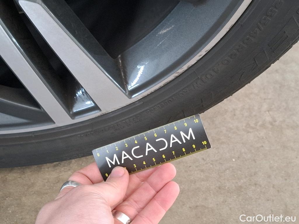  Audi  Q5 AUDI  / 2018 / 5P / SUV 55 TFSI e 367 QTT S TRONIC 7 S LINE #12