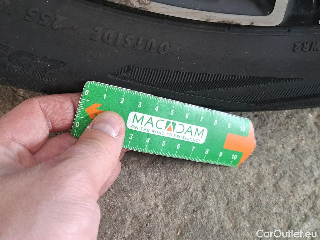  Mercedes  GLC MERCEDES-BENZ  / 2022 / 5P / SUV  400 e AMG Line 4MATIC #12