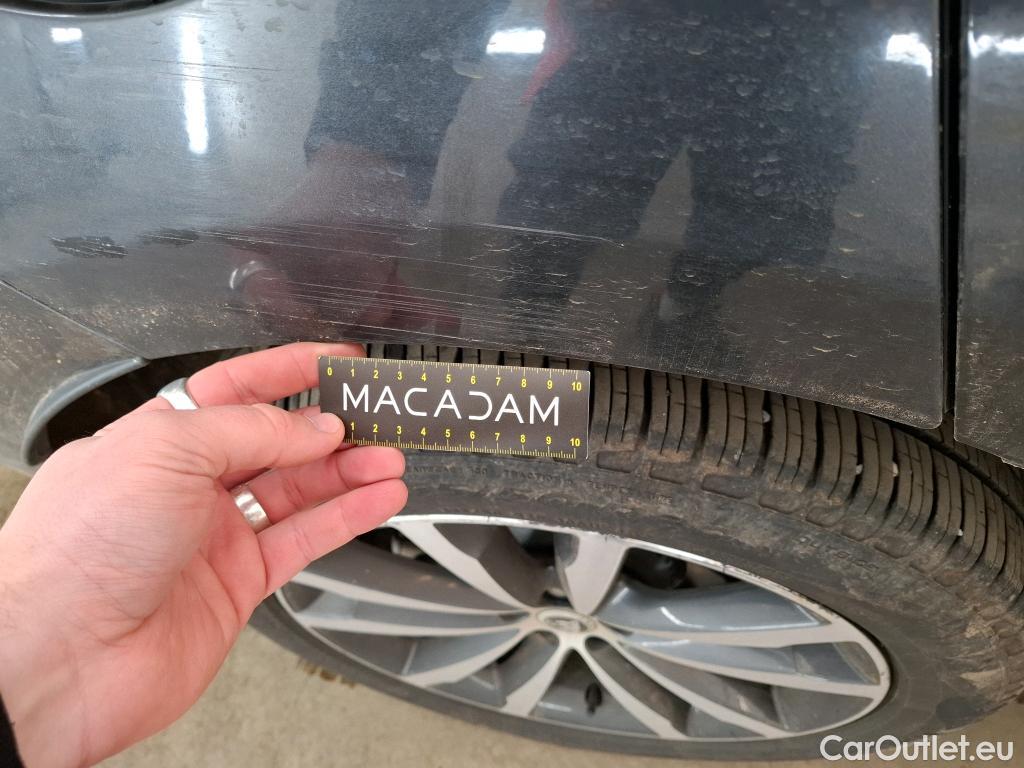  Jaguar  F-PACE JAGUAR  / 2015 / 5P / SUV P400e PHEV BVA 4x4 R-Dynamic SE #2