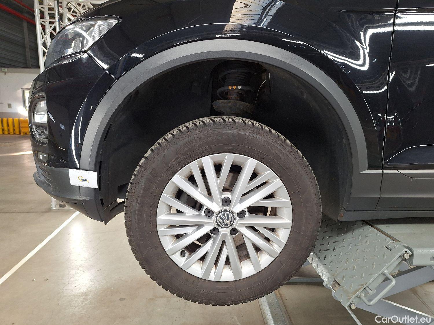  Volkswagen  T-ROC VW,  '17, Volkswagen  1.6 TDI 5d #13