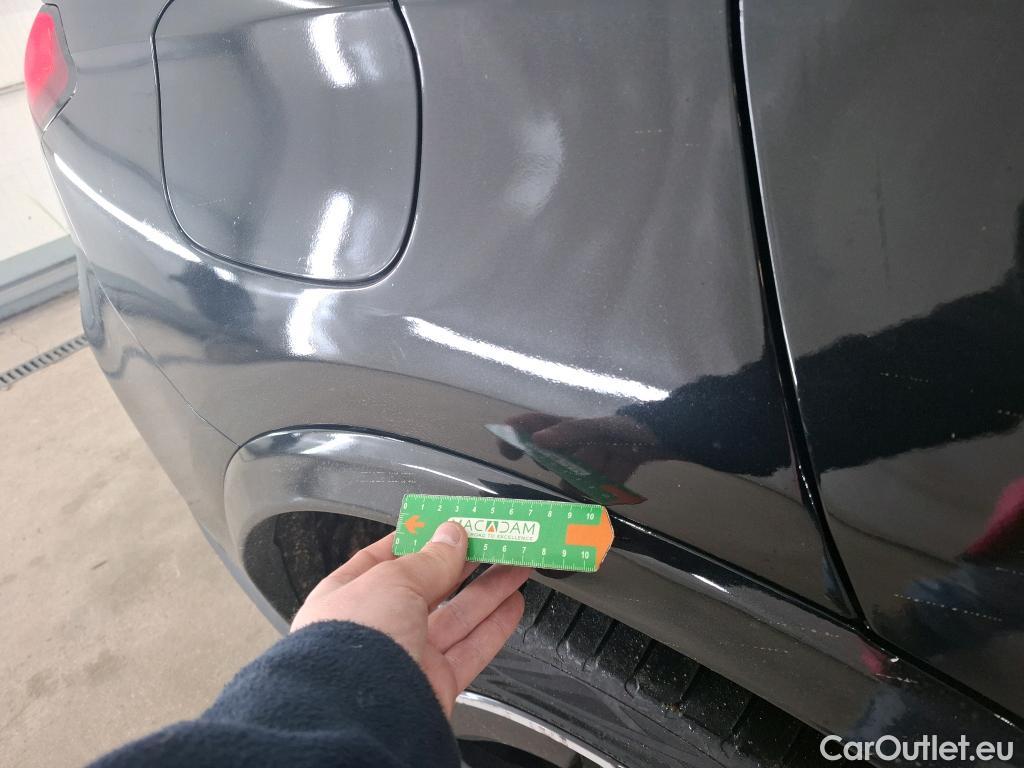  Mercedes  GLC MERCEDES-BENZ  / 2022 / 5P / SUV  400 e AMG Line 4MATIC #27