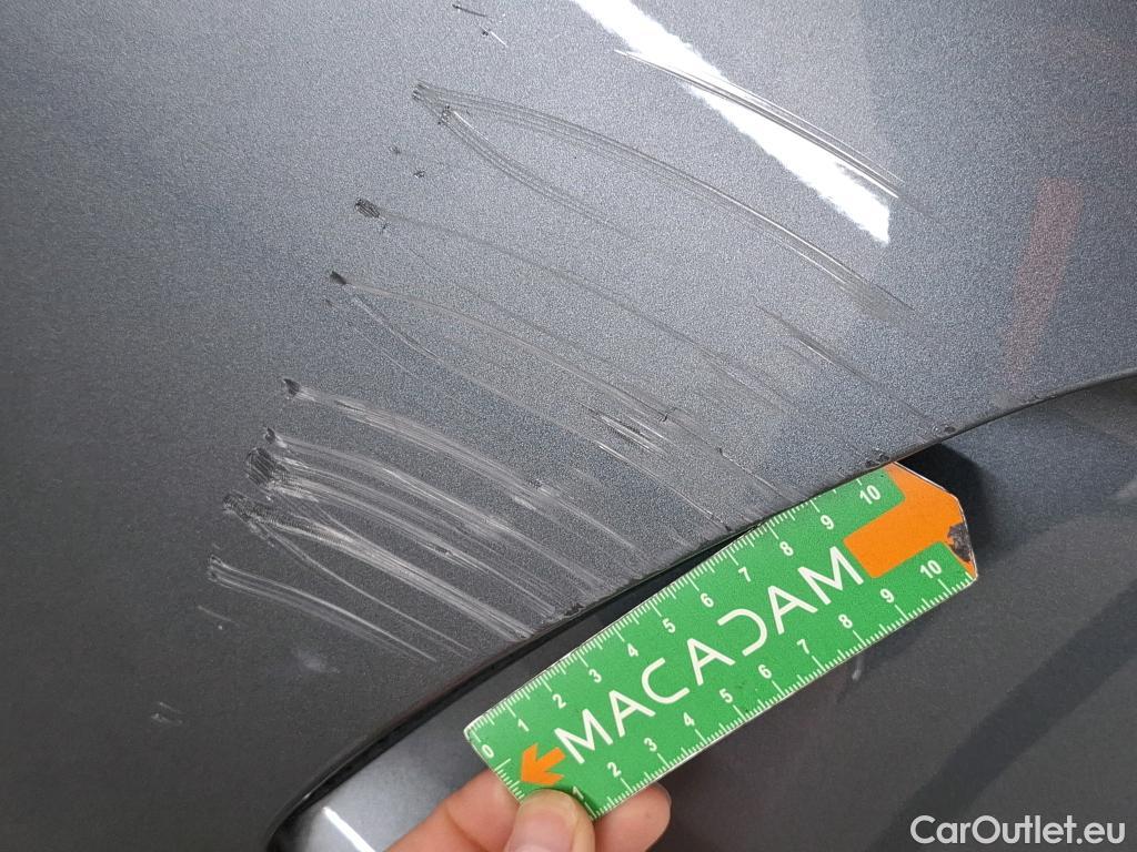  Mercedes  G-Klasee MERCEDES-BENZ GLE / 2019 / 5P / SUV GLE 350 e 4MATIC AMG Line #29