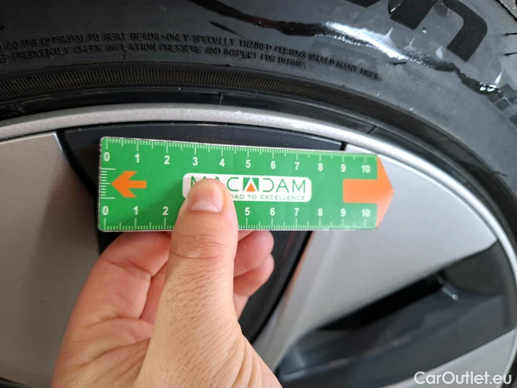  Tesla  Model Y TESLA  / 2020 / 5P / SUV Long Range Dual Motor AWD #21